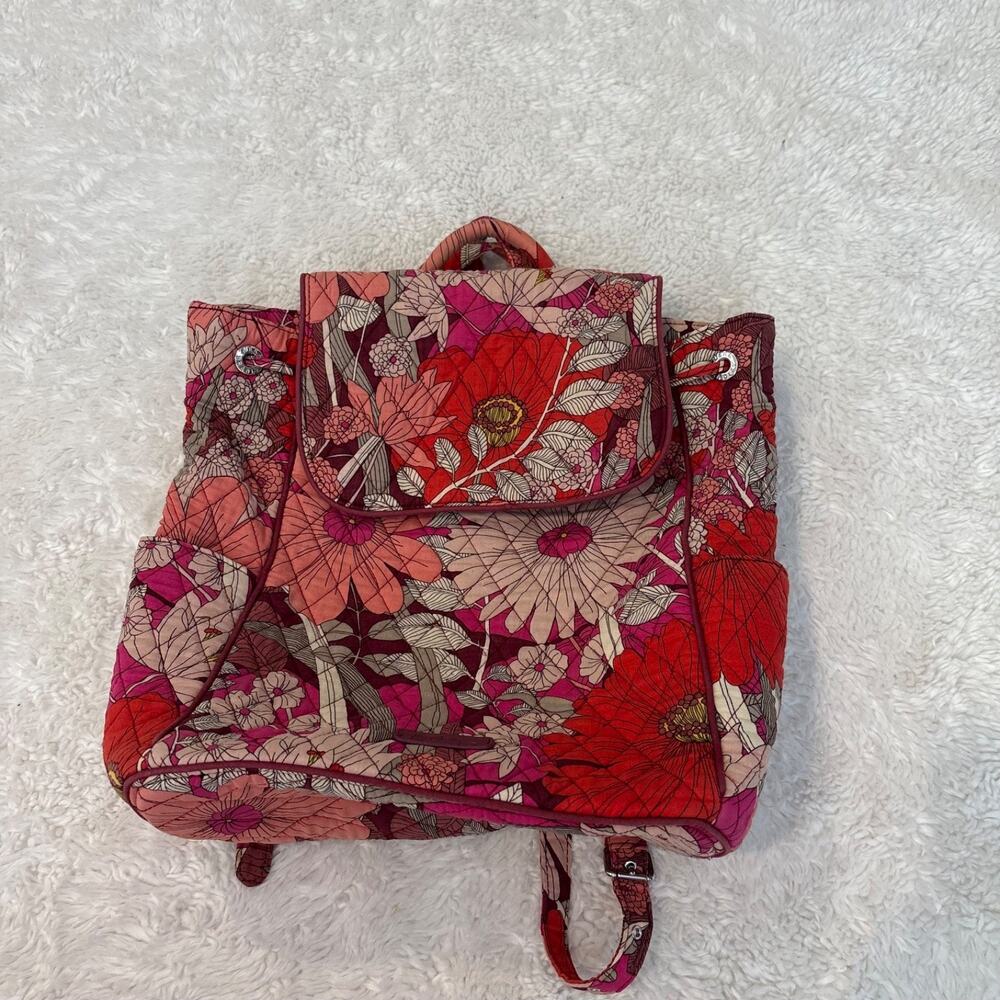Vera Bradley Drawstring Magnetic Flap Backpack Bohemian Blooms Red Floral Travel